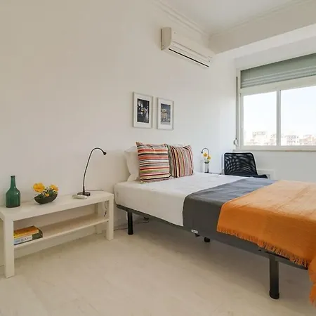 Modern 2 Bedroom With Views In Apartman *